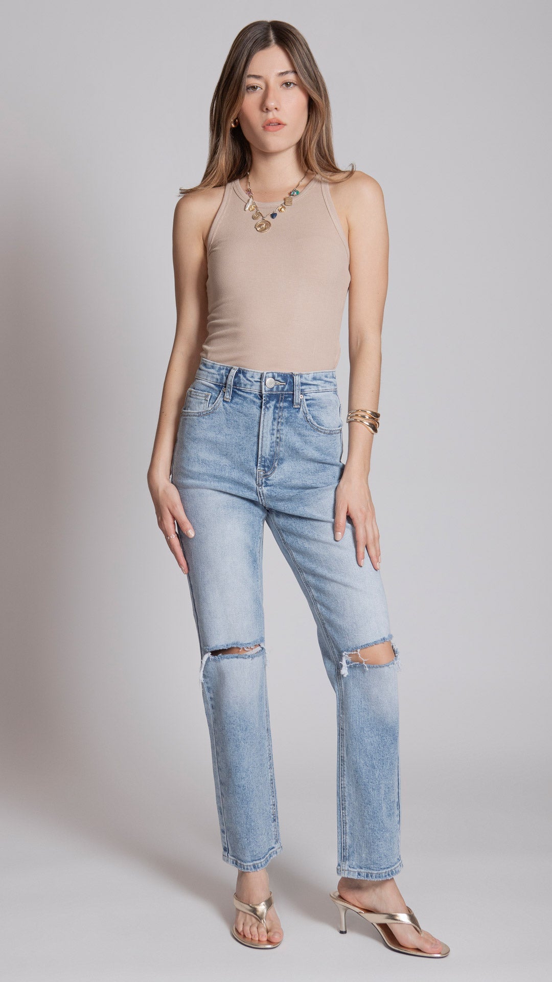 Pantalón de corte recto mujer Balam en lavado azul claro