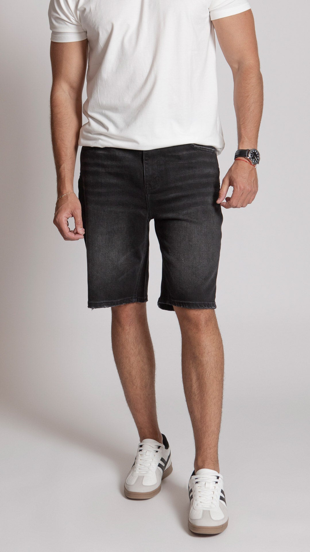 Bermuda hombre Balam BL1286 corte regular en lavado oscuro