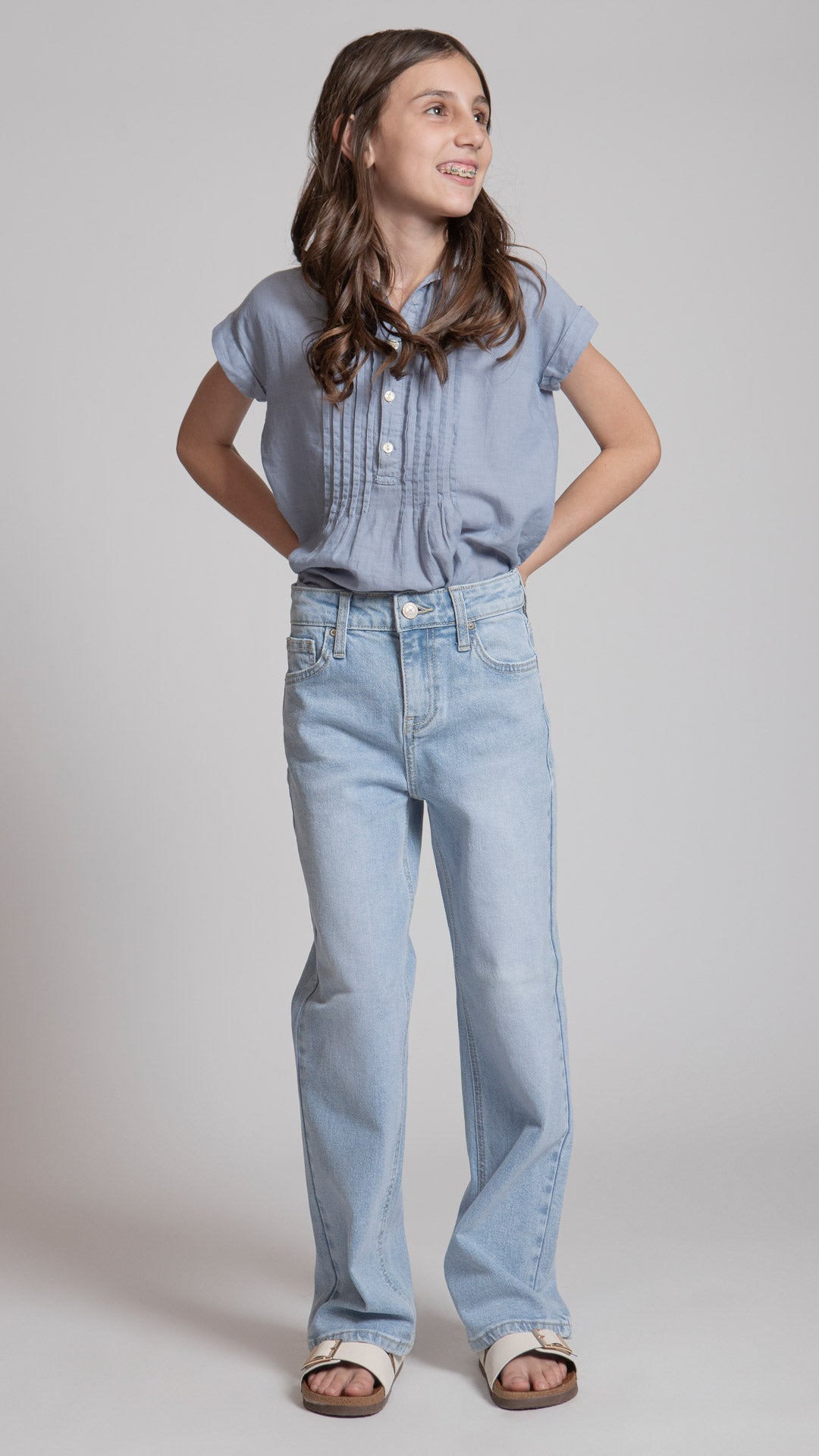Jeans para niña corte wide leg Balam en lavado índigo