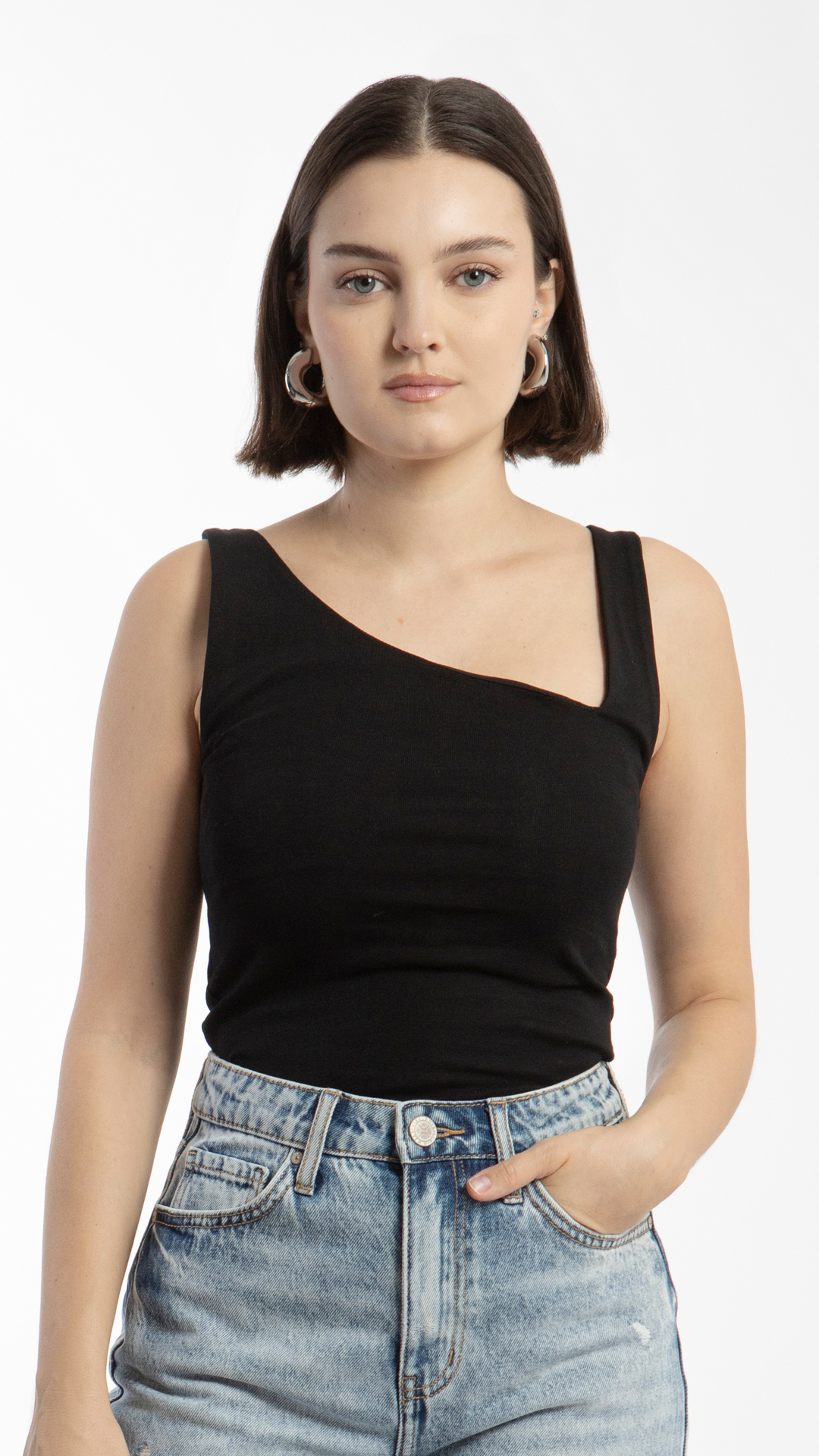 Blusa Con Escote Asimétrico Para Mujer B Basic BB0152