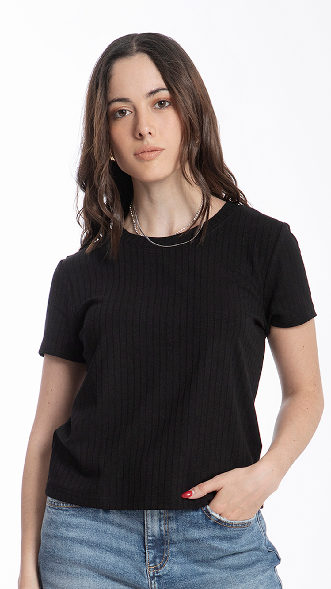 blusa-acanalada-negra