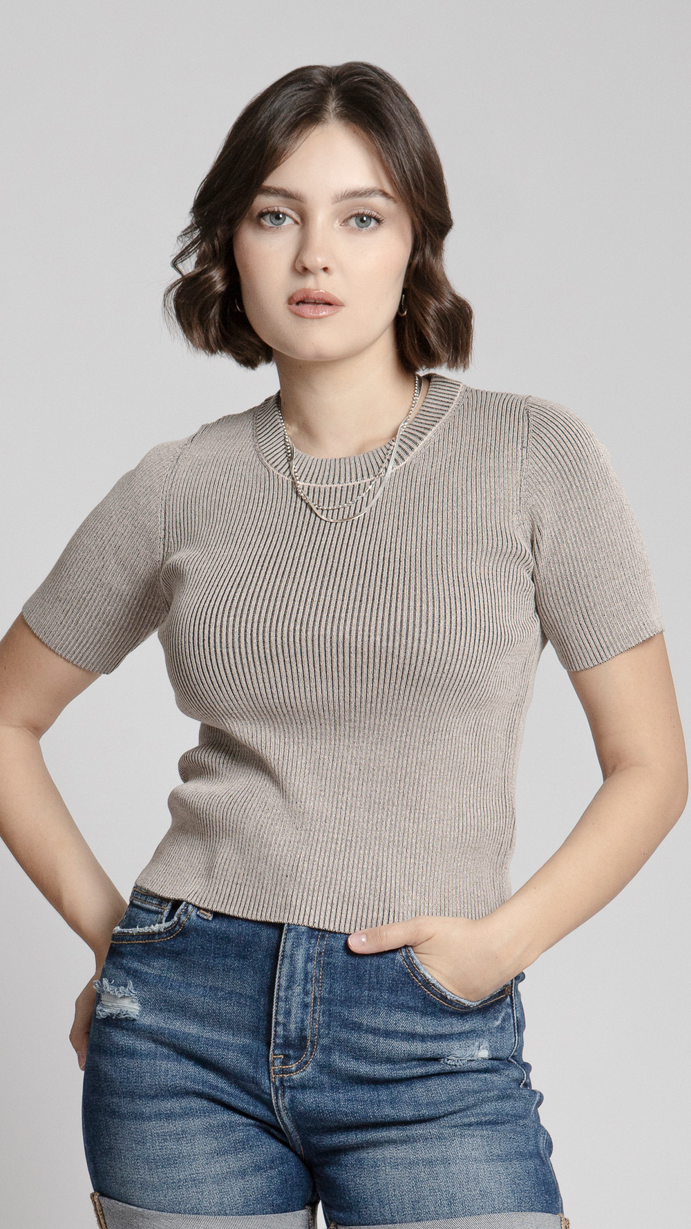 blusa-acanalada-beige-tejida-b-basic-manga-corta-mujer