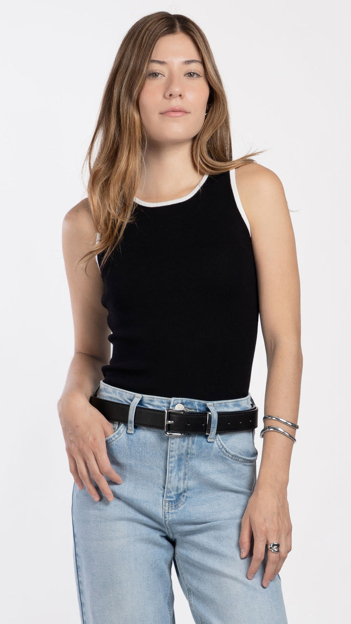 Blusa Sin Mangas Mujer B Basic BB0366