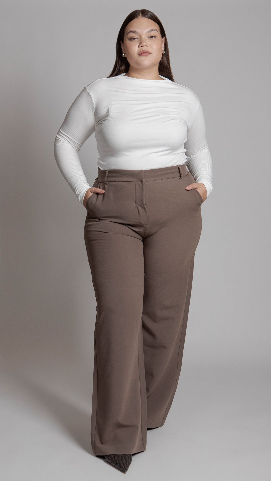 Pantalón Loose Curvy B Basic BB0239