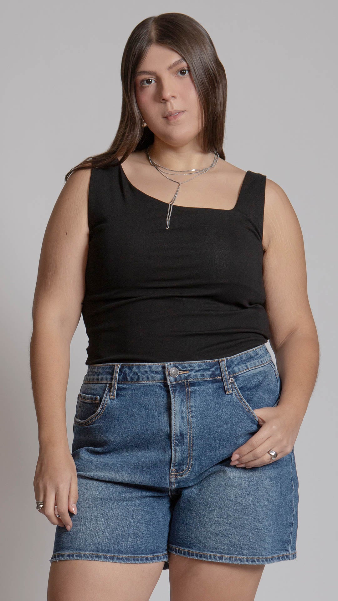 Blusa Sin Mangas Curvy B Basic BB0152