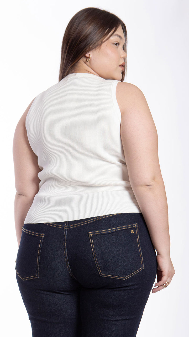 Blusa Sin Mangas Curvy B Basic BB0185