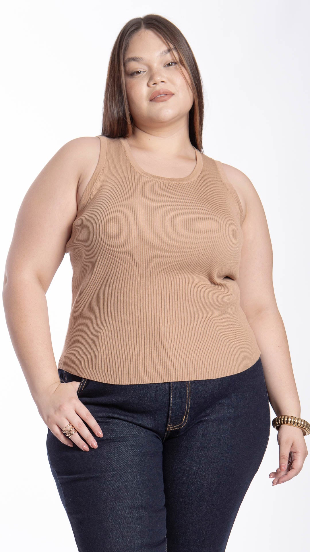 Blusa Sin Mangas Curvy B Basic BB0185