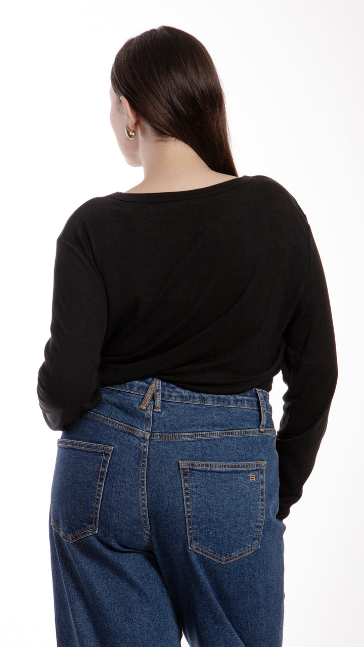 Blusa Manga Larga Curvy B Basic BB0240