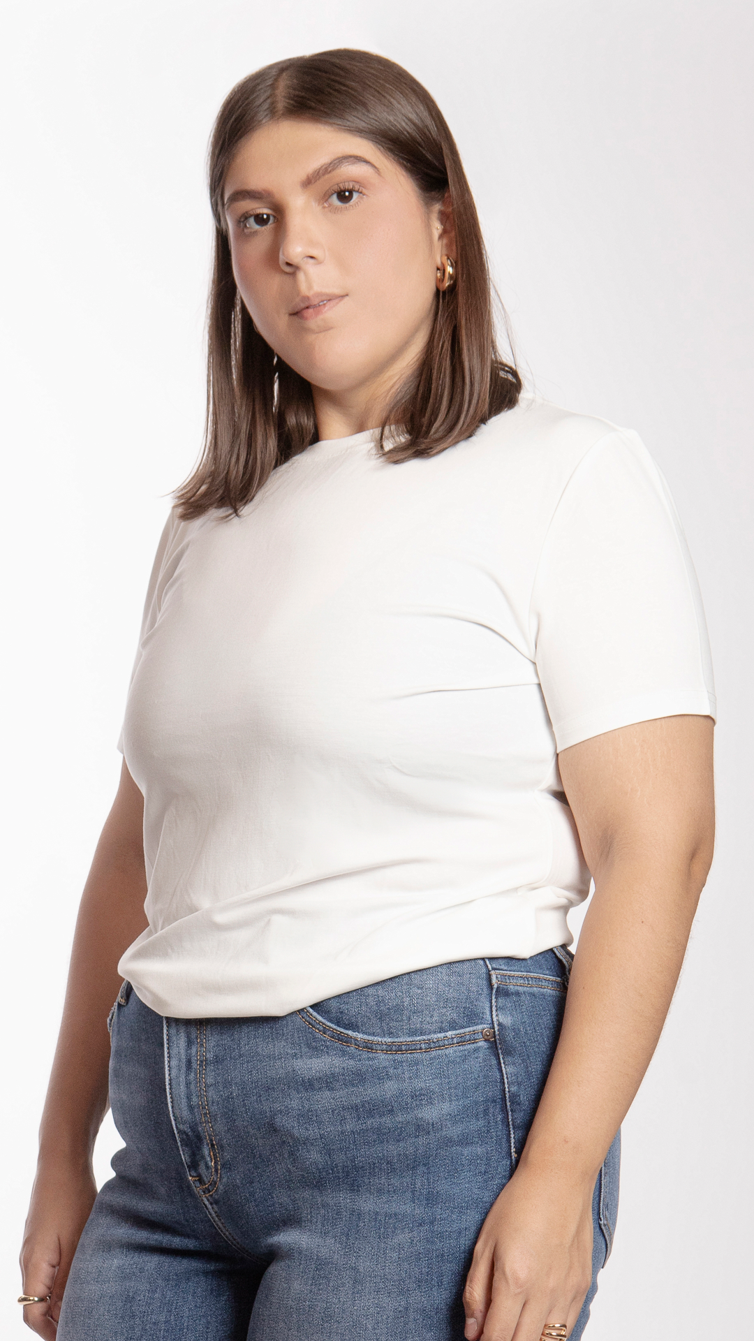 blusa-blanca-mujer-curvy