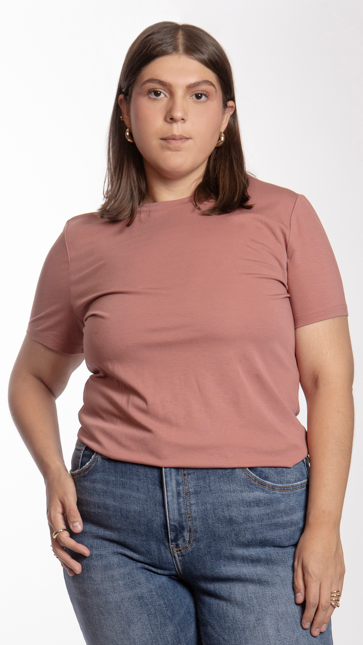 blusa-curvy-rosa-manga-corta