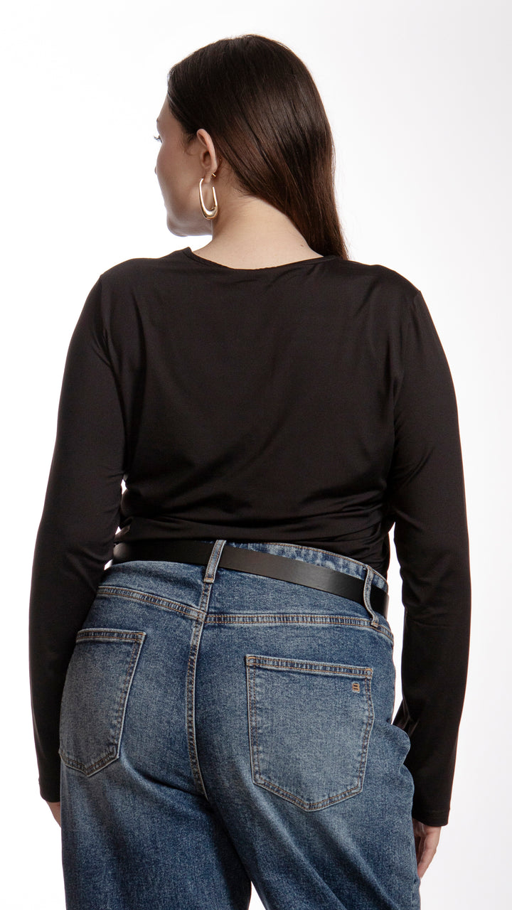 Blusa Manga Larga Curvy B Basic BB0267