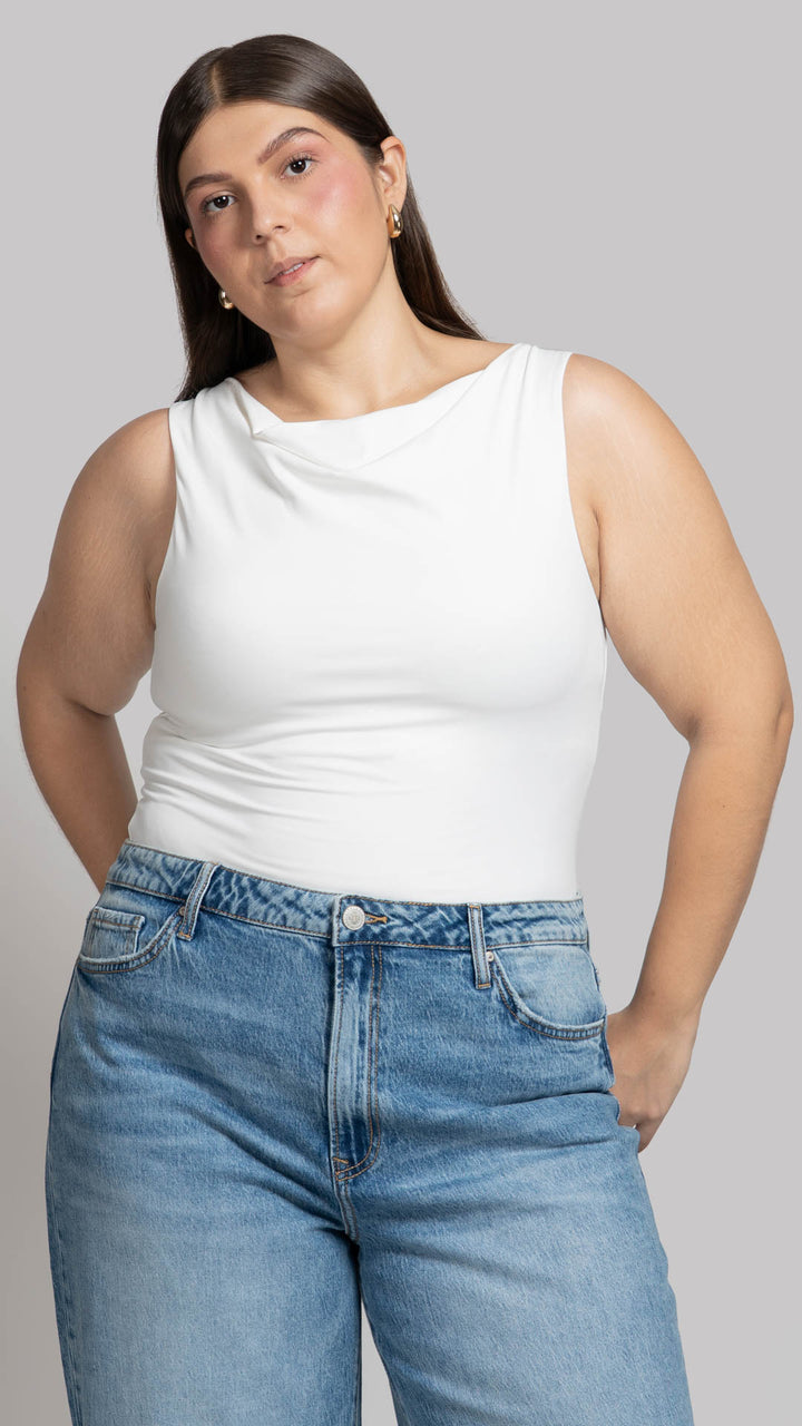 Blusa Sin Mangas Curvy B Basic BB0269
