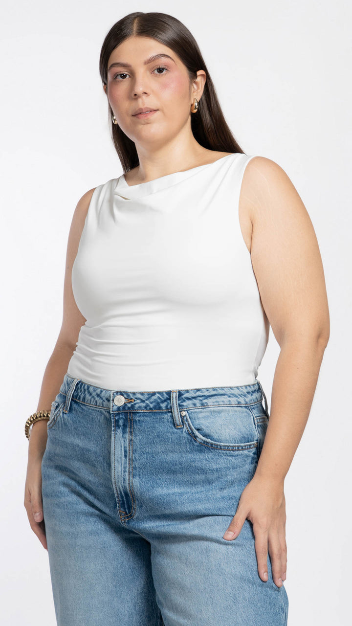 Blusa Sin Mangas Curvy B Basic BB0269