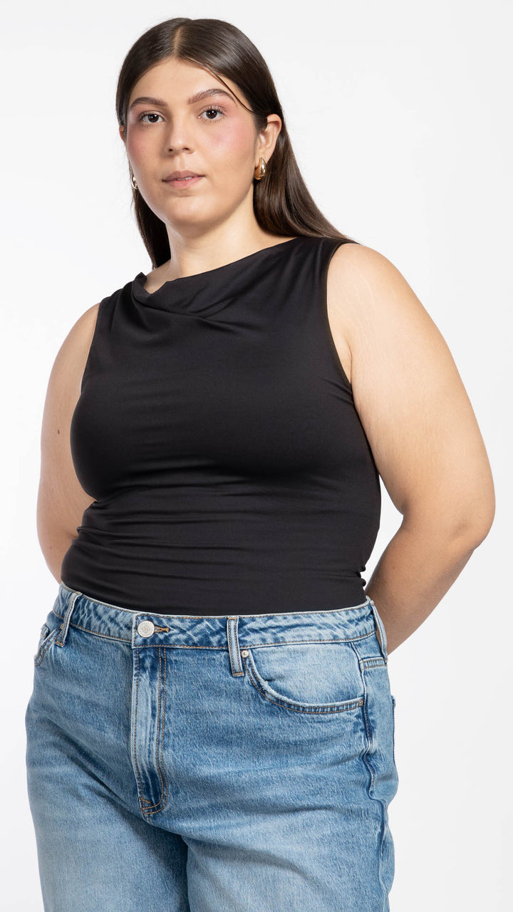 Blusa Sin Mangas Curvy B Basic BB0269