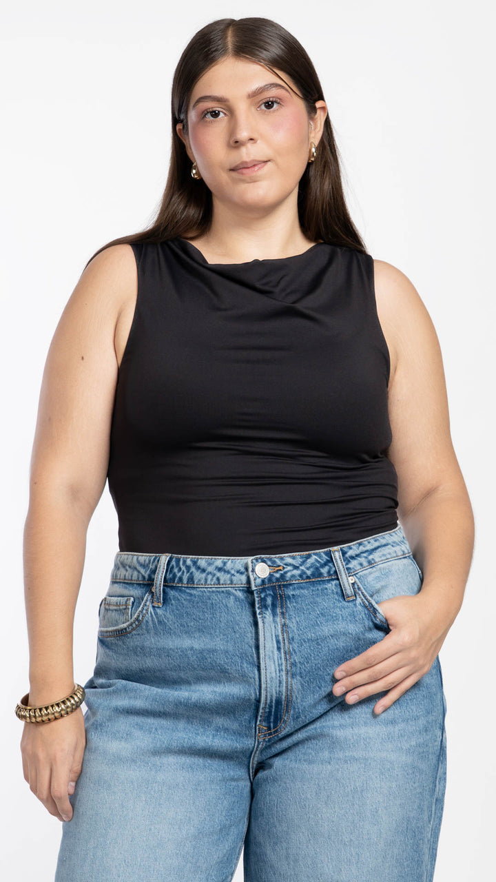 Blusa Sin Mangas Curvy B Basic BB0269
