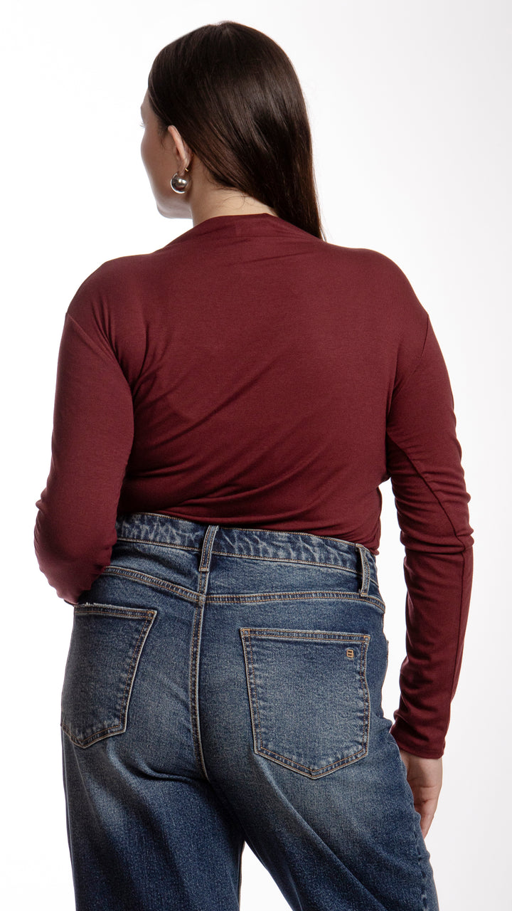 Blusa Manga Larga Curvy B Basic BB0284