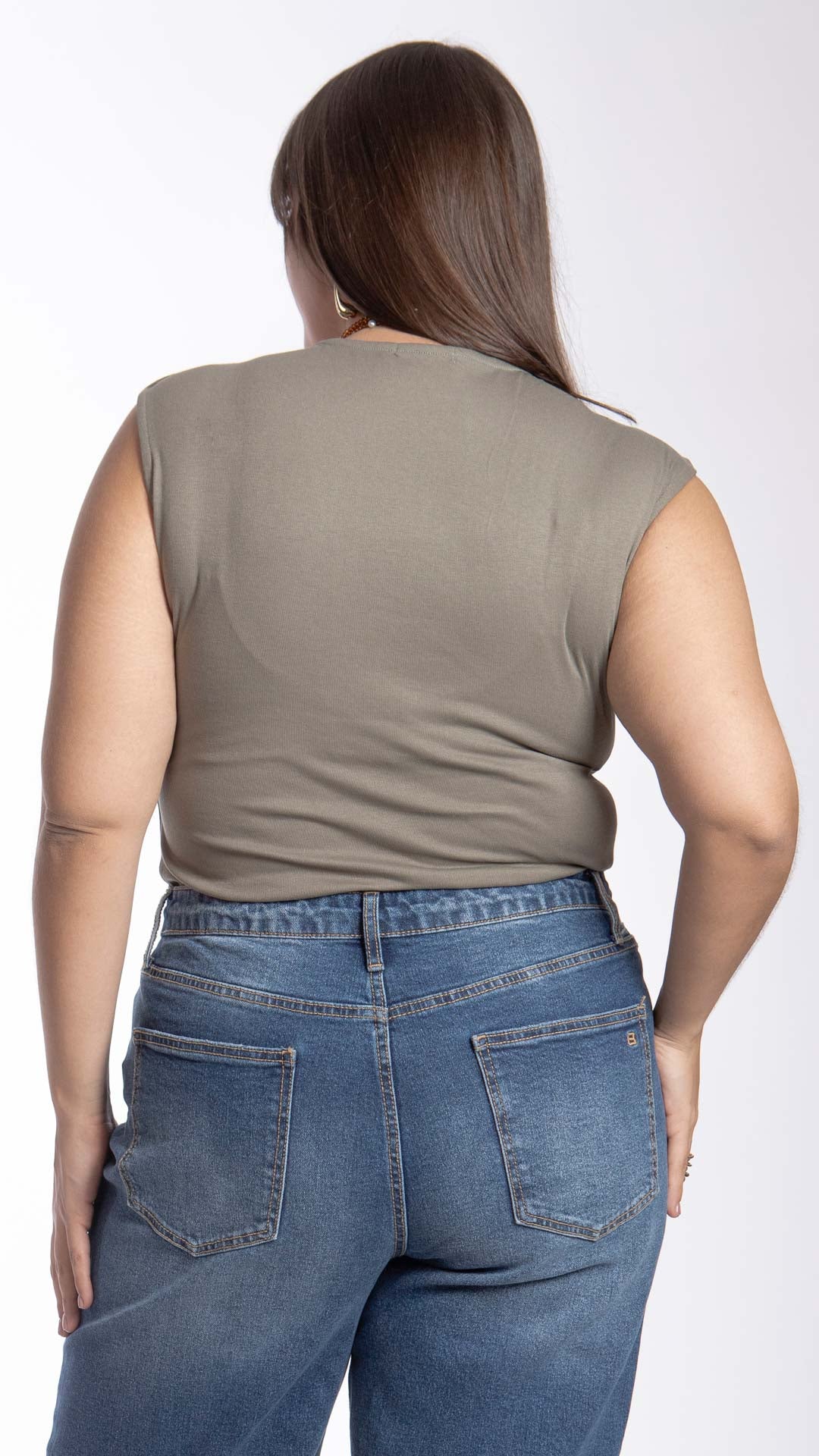 Blusa Sin Mangas Curvy B Basic BB0305