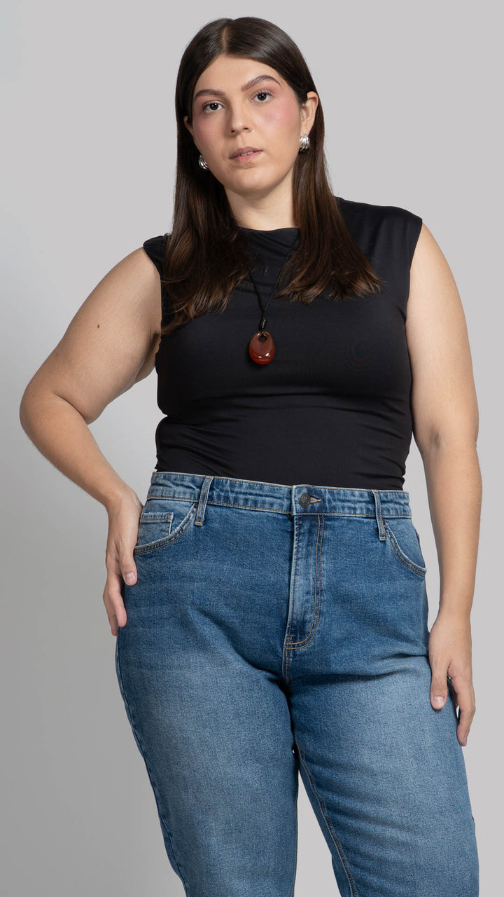 Blusa Sin Mangas Curvy B Basic BB0336