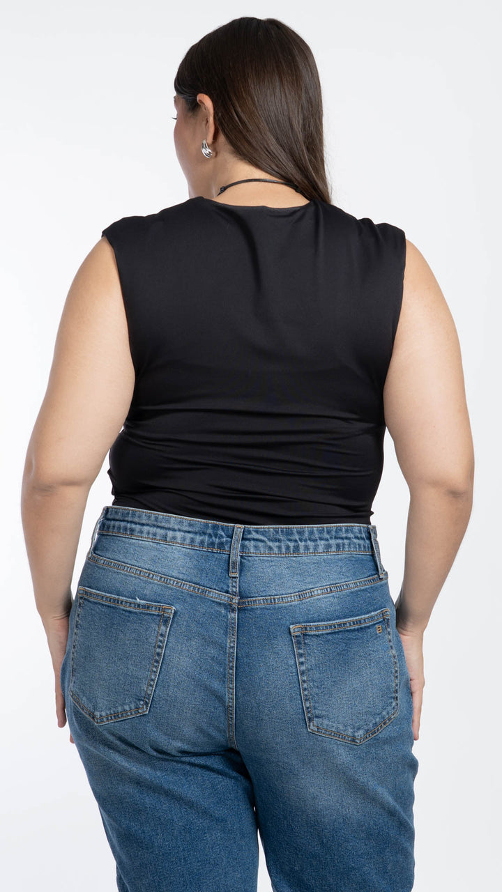 Blusa Sin Mangas Curvy B Basic BB0336