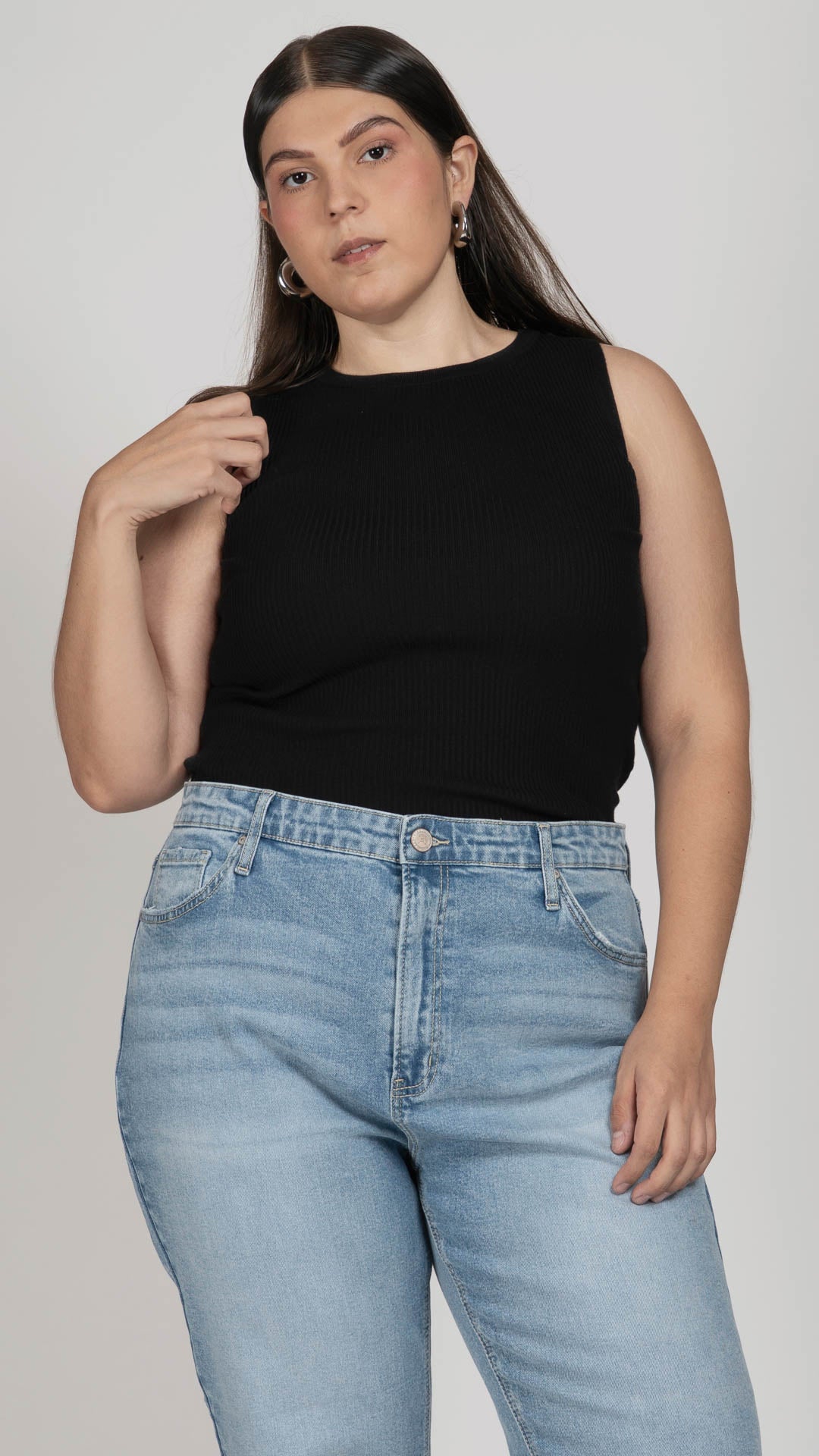 Blusa Sin Mangas Curvy B Basic BB0368