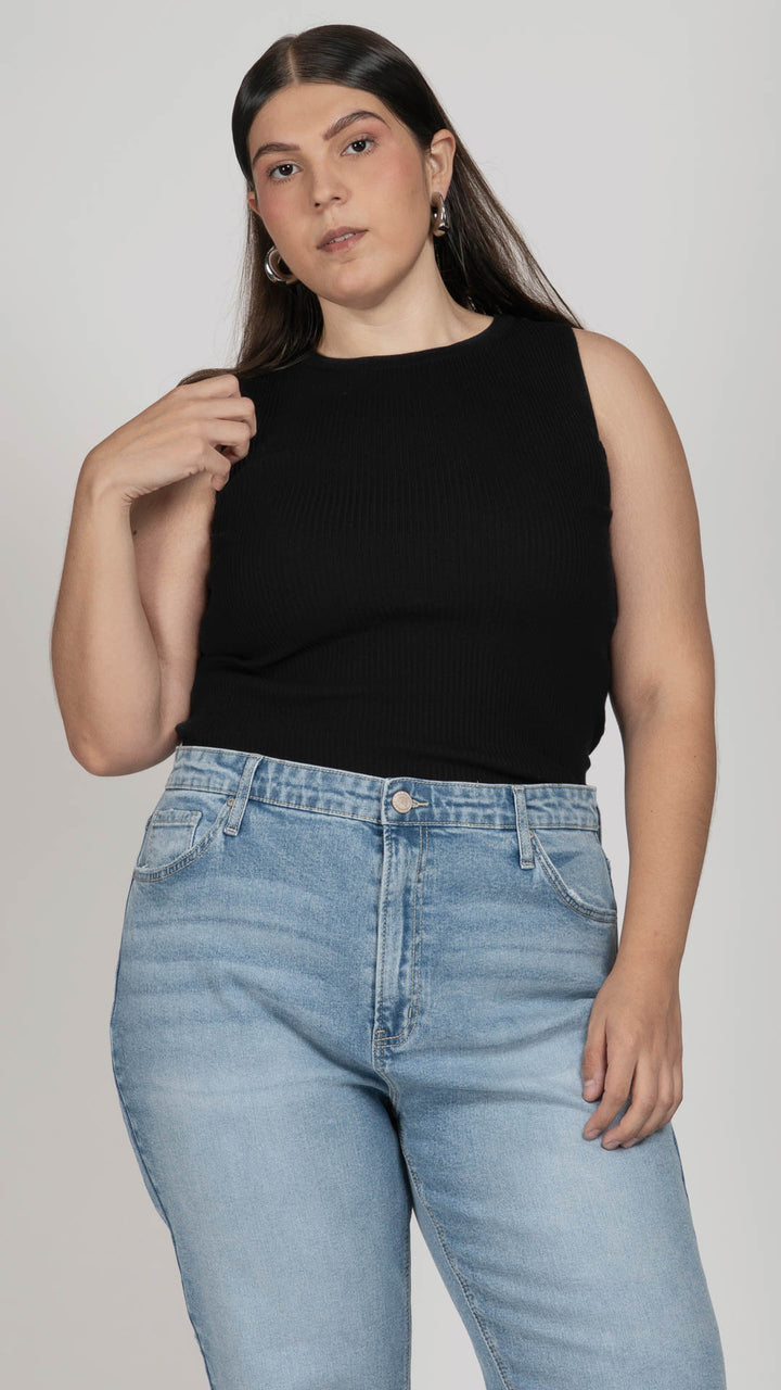 Blusa Sin Mangas Curvy B Basic BB0368