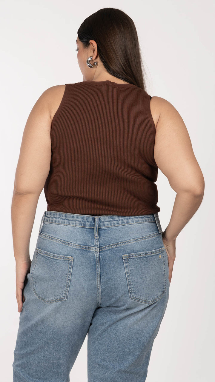 Blusa Sin Mangas Curvy B Basic BB0368