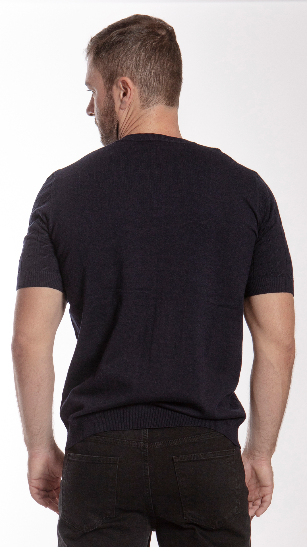 playera-tejida-negra