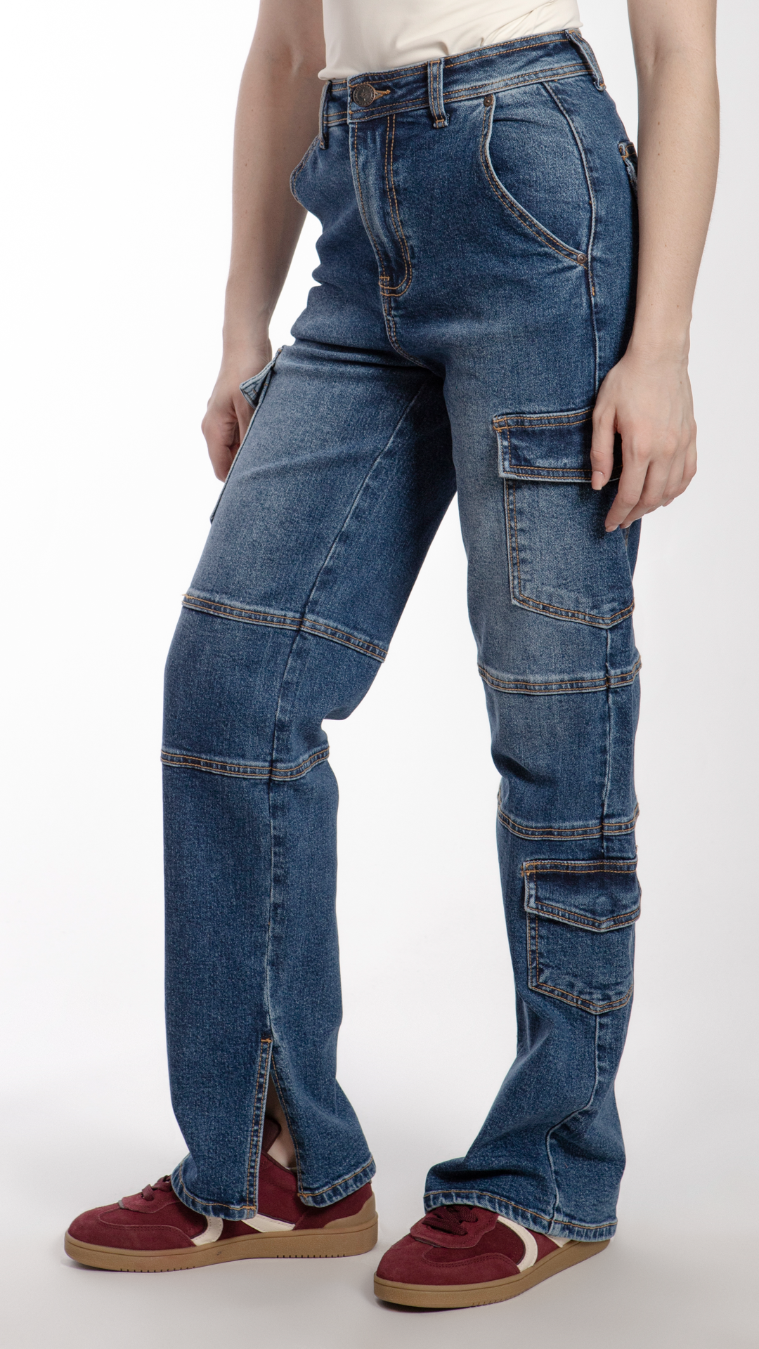 pantalon-wide-leg-cargo-mujer-balam-bl7201-detalle-bolsillos-lateral