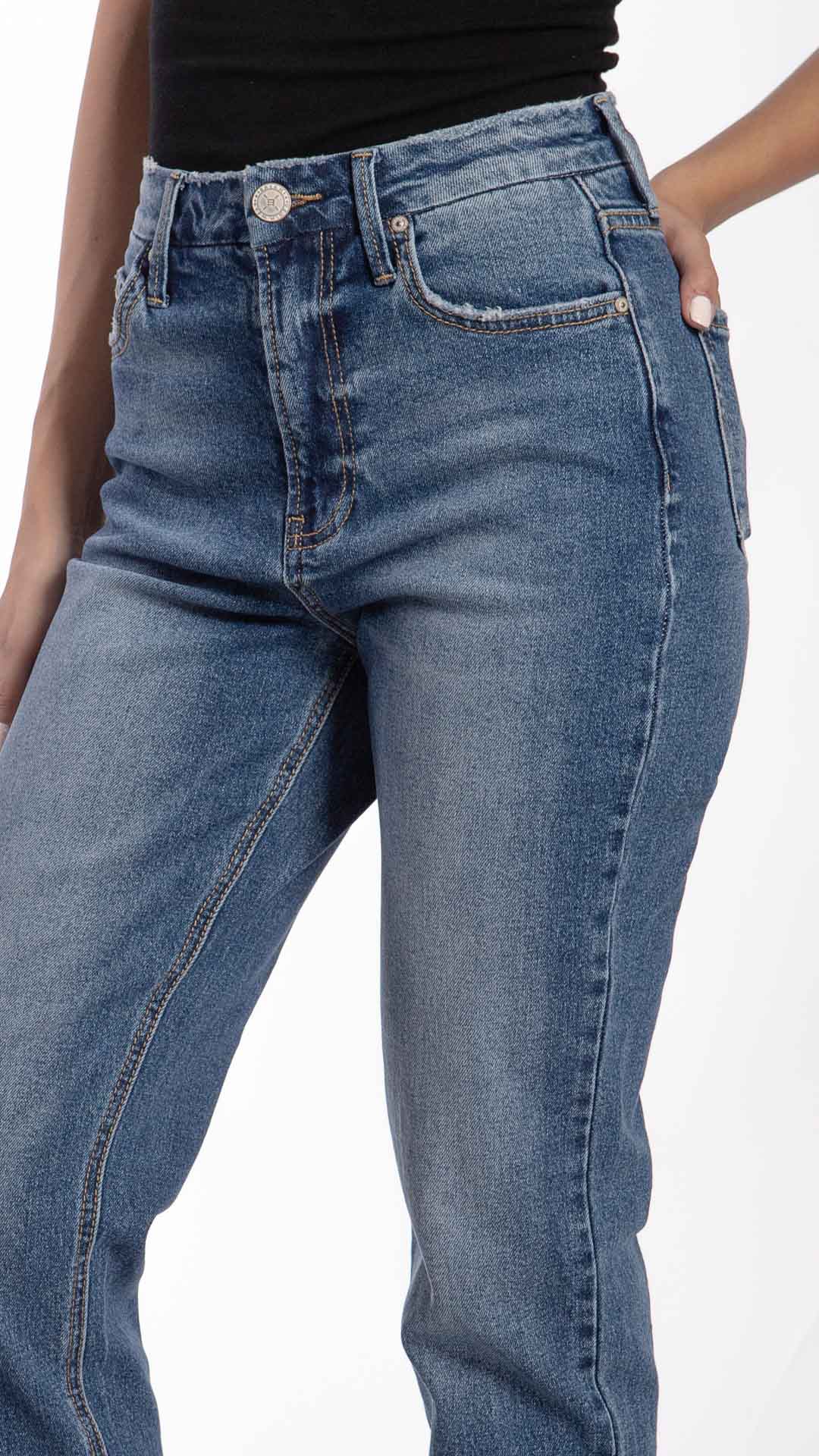Pantalón Straight Mujer Balam BL7306