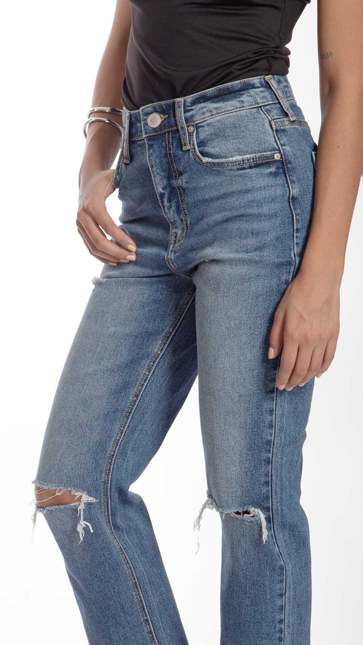 Pantalón Straight Mujer Balam BL7315