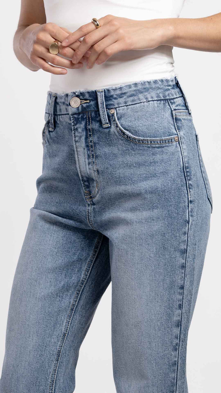 Pantalón Straight Mujer Balam BL7573