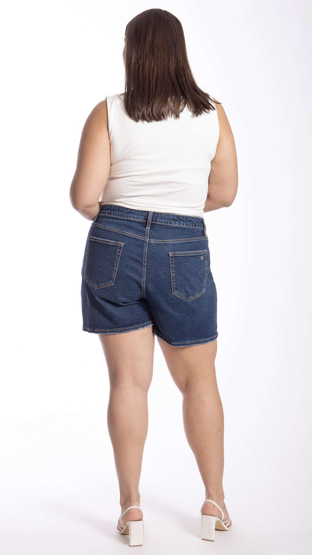 Short Loose Mom Curvy Balam BL7399