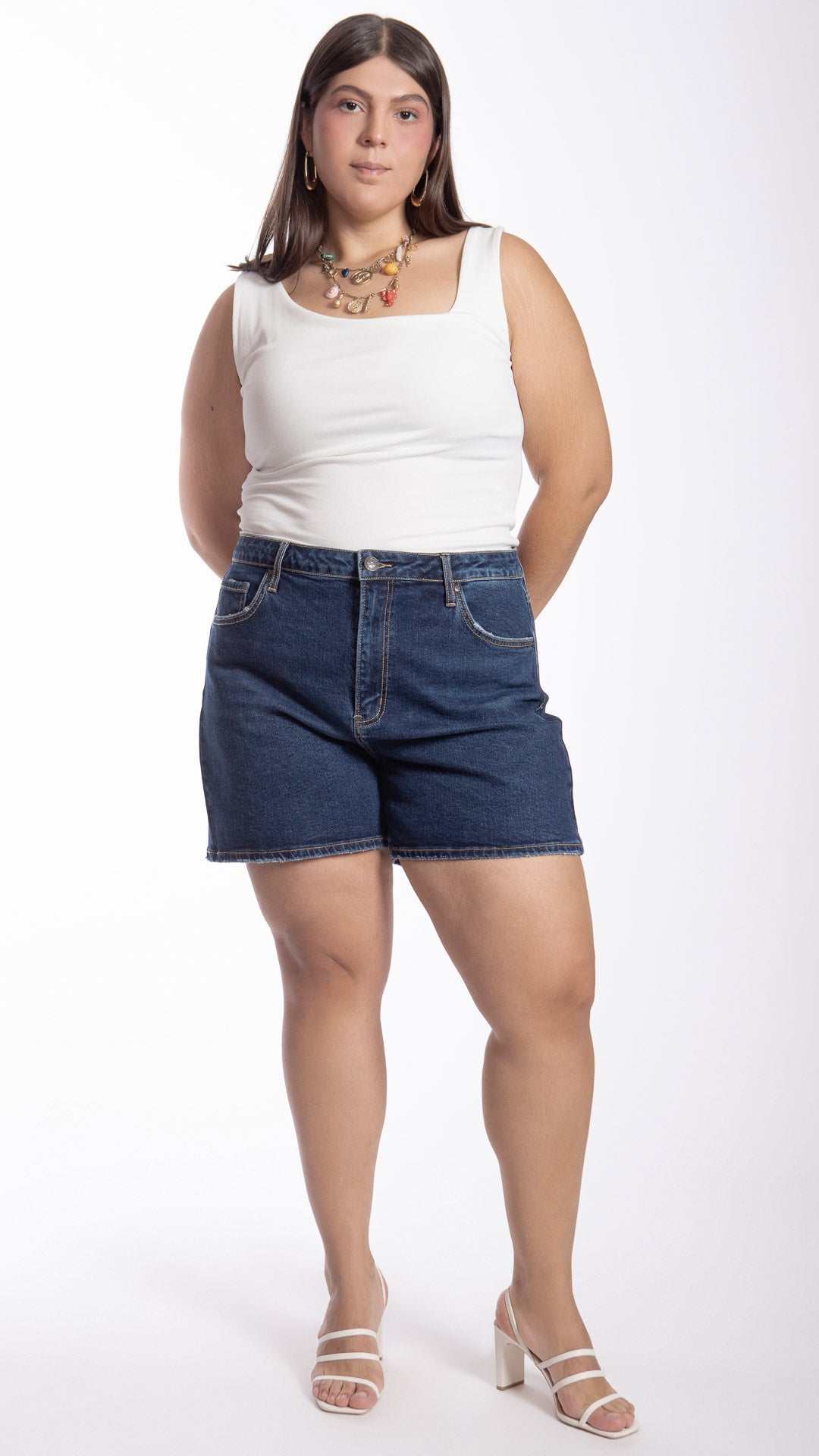 Short Loose Mom Curvy Balam BL7399