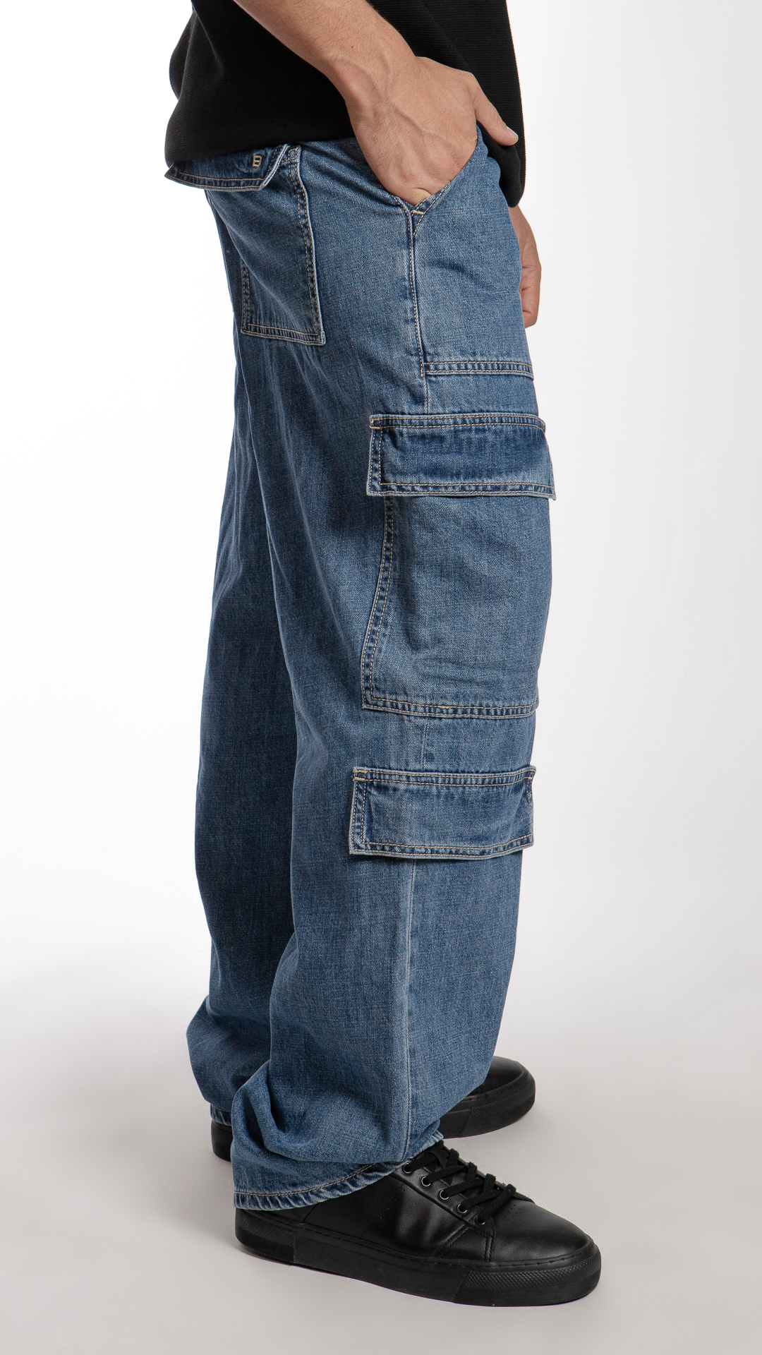 cargo-jeans-hombre-azul-relajado
