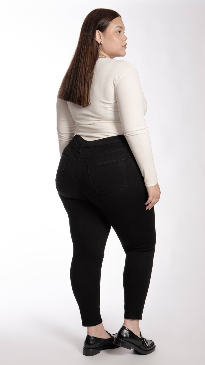 Pantalón High Rise Skinny Curvy Balam BL220