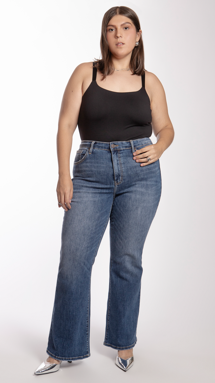 Pantalón Flare Curvy Balam BL7153