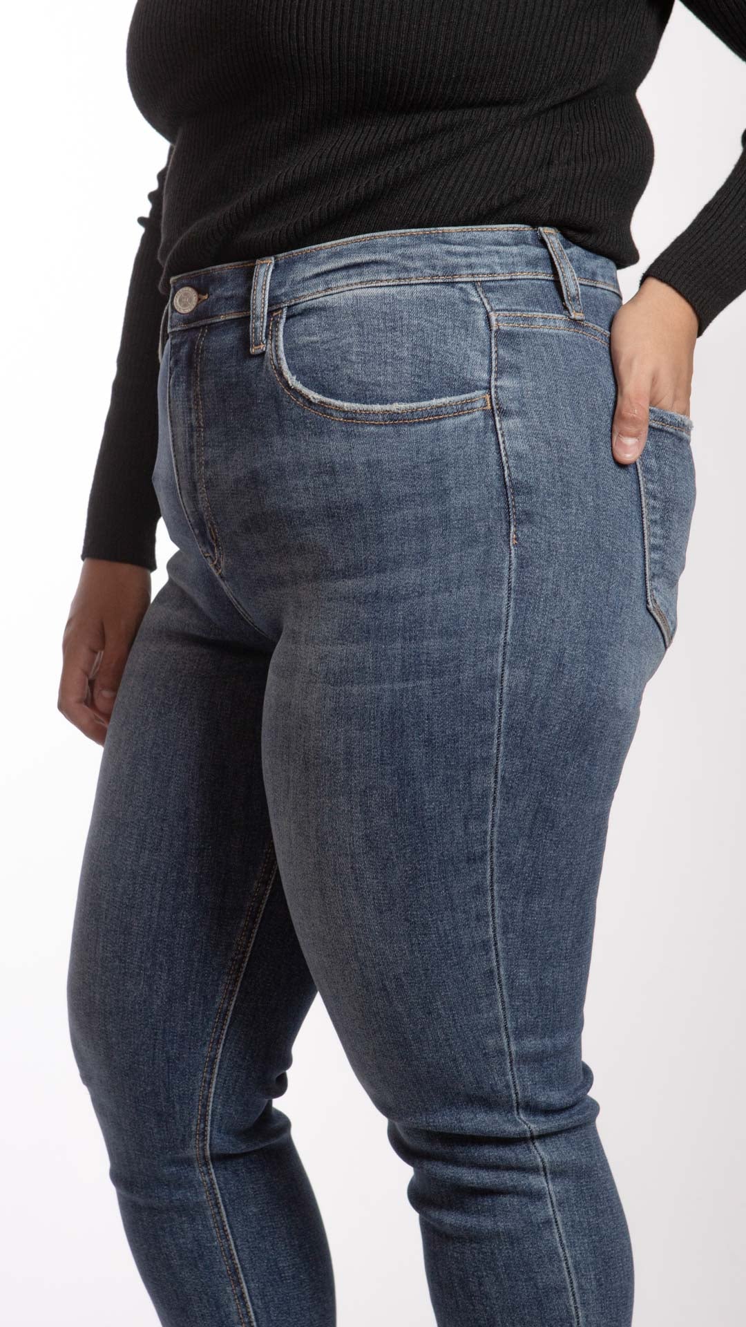 Pantalón High Rise Skinny Curvy Balam BL7164