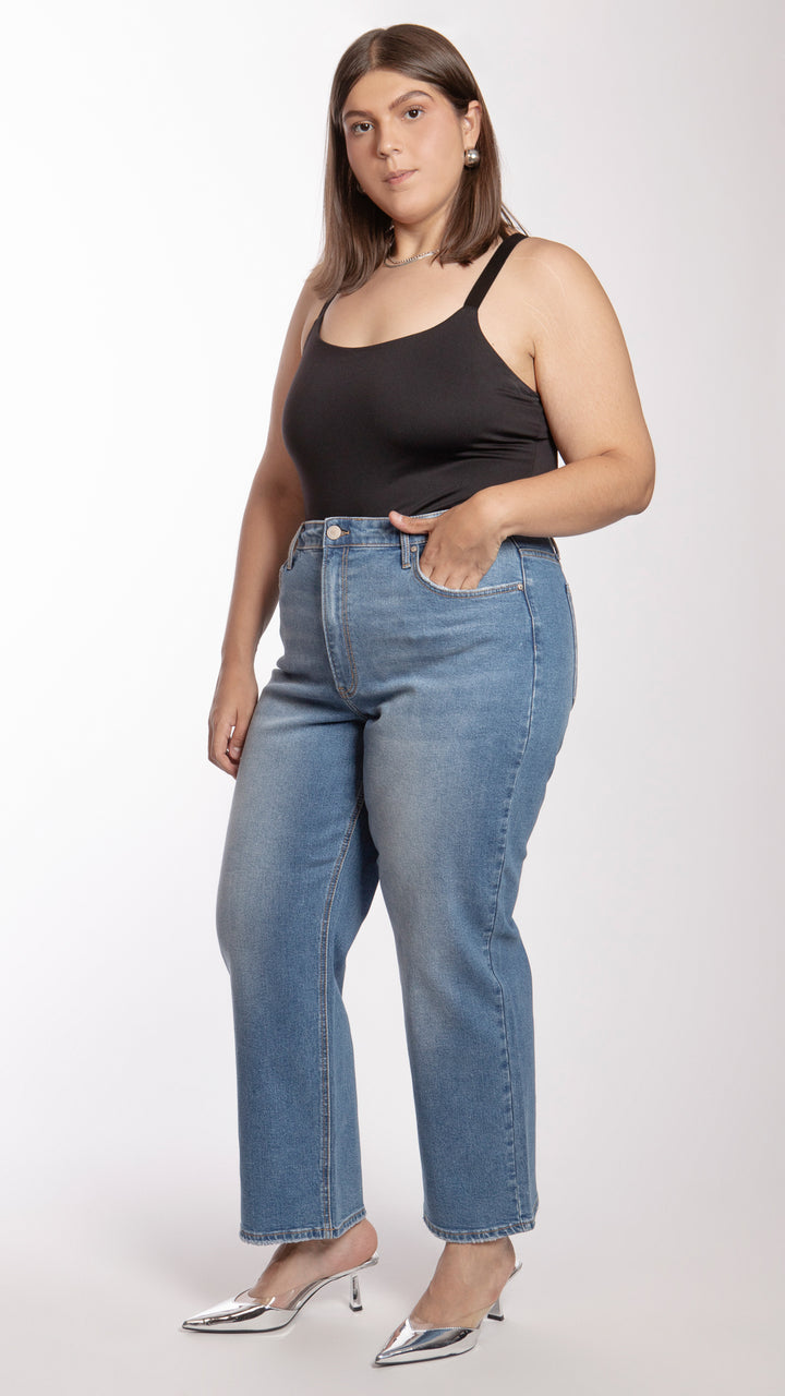 Pantalón Straight Curvy Balam BL7177