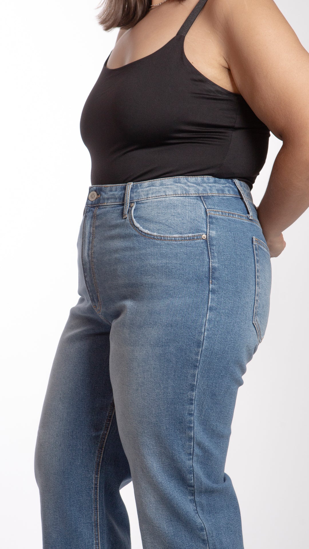 Pantalón Straight Curvy Balam BL7177