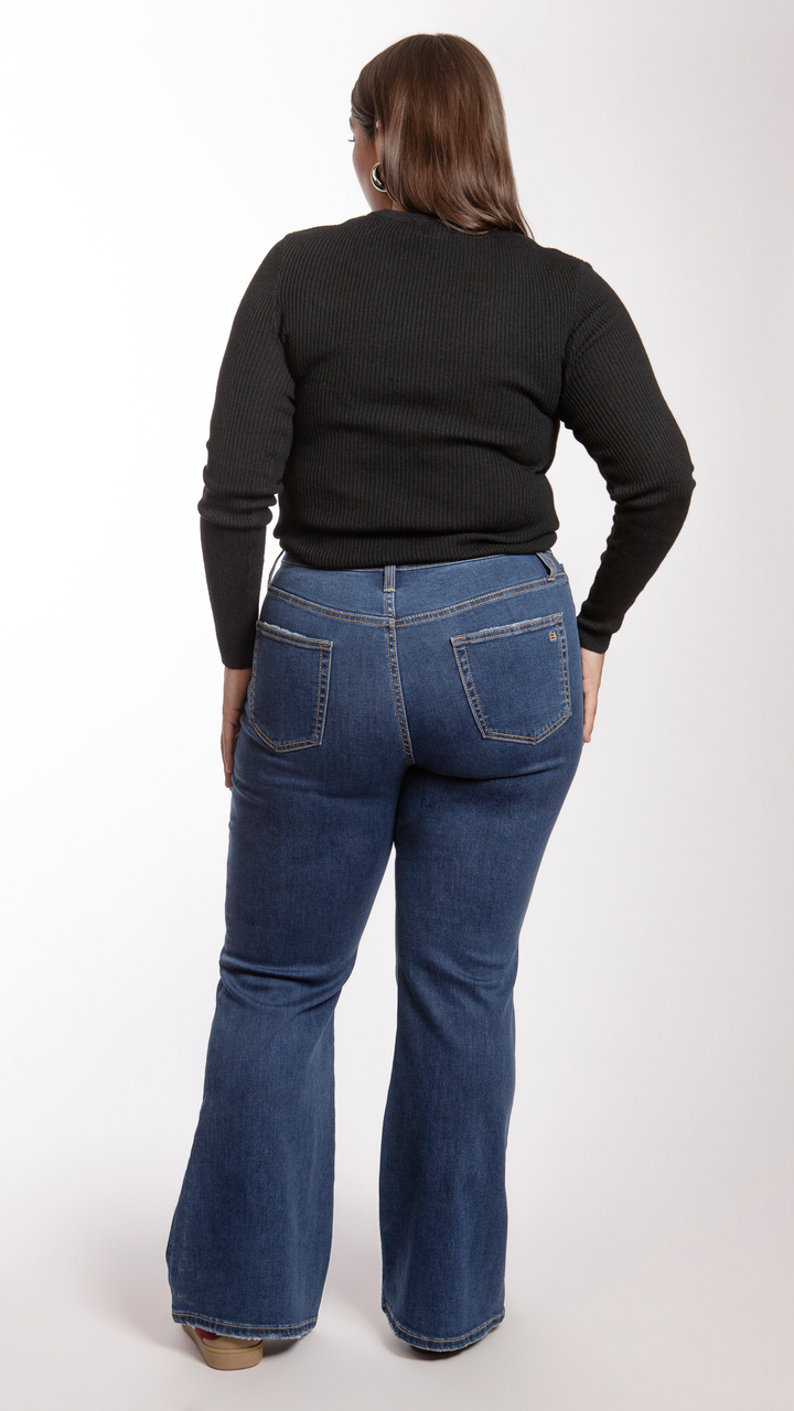 Pantalón Flare Curvy Balam BL7182