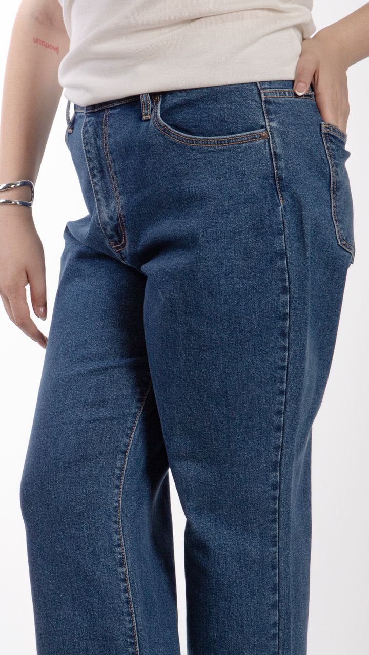 Pantalón Straight Curvy Balam BL7206