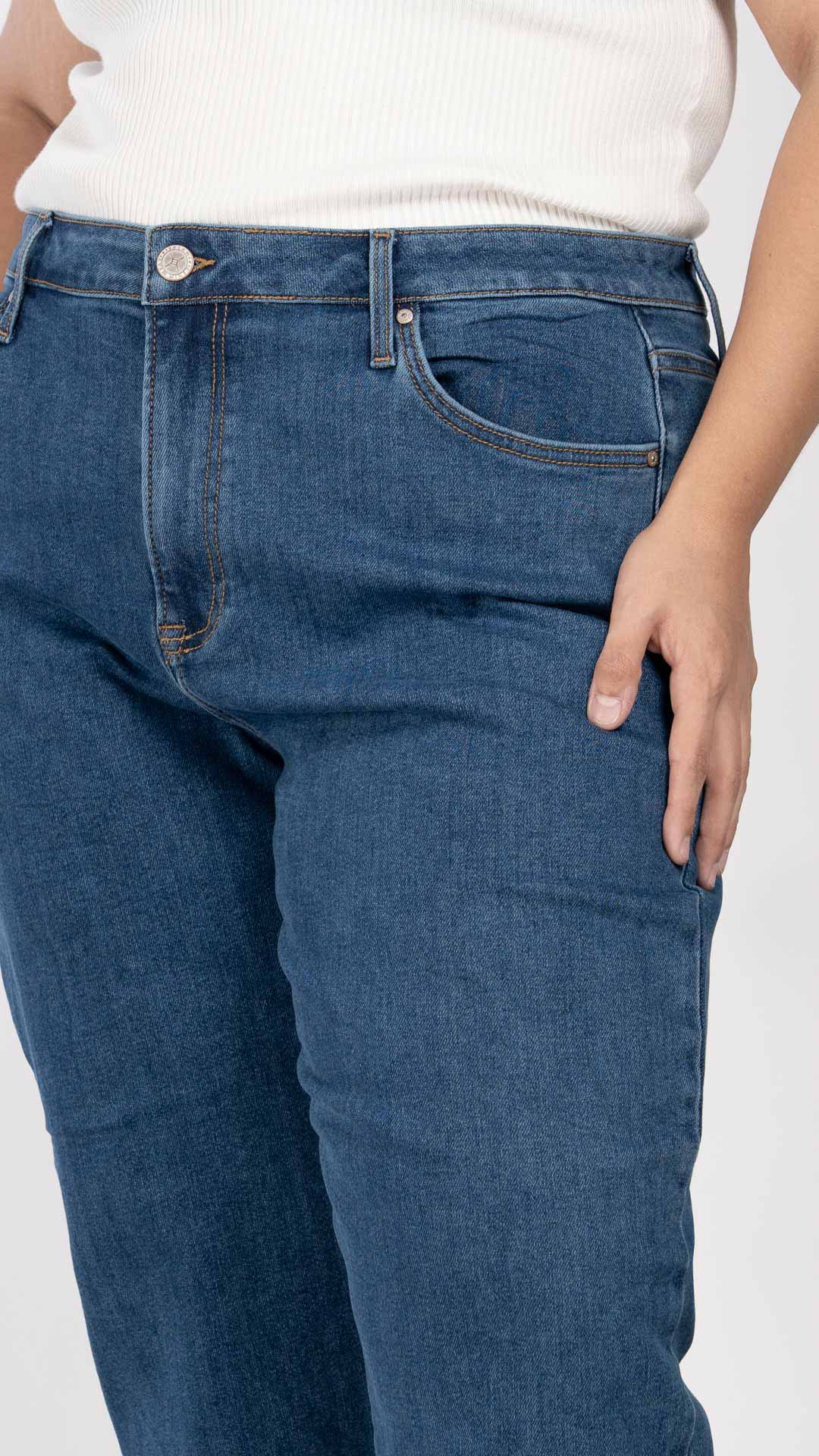 Pantalón Mom Curvy Balam BL7225