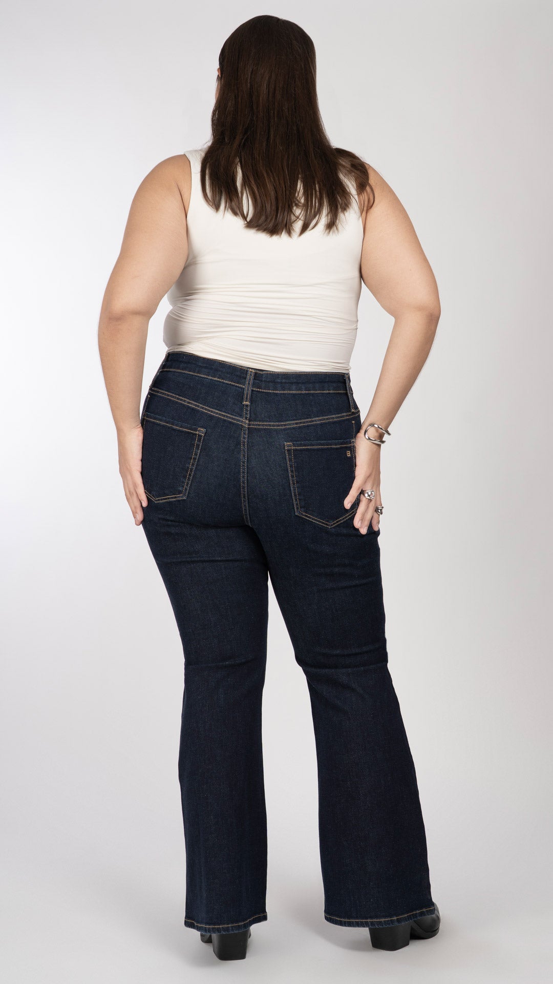 Pantalón Flare Curvy Balam BL7229