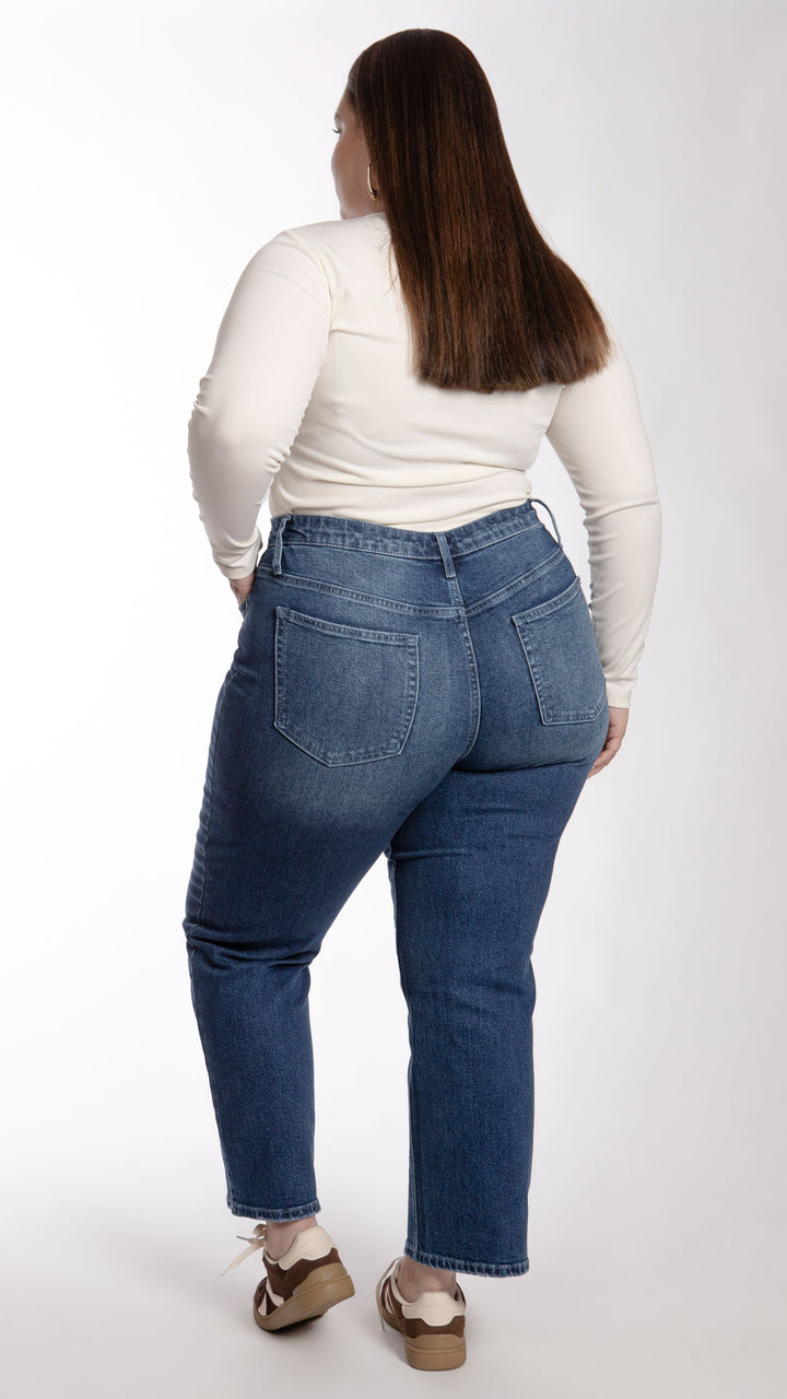 Pantalón Straight Curvy Balam BL7262