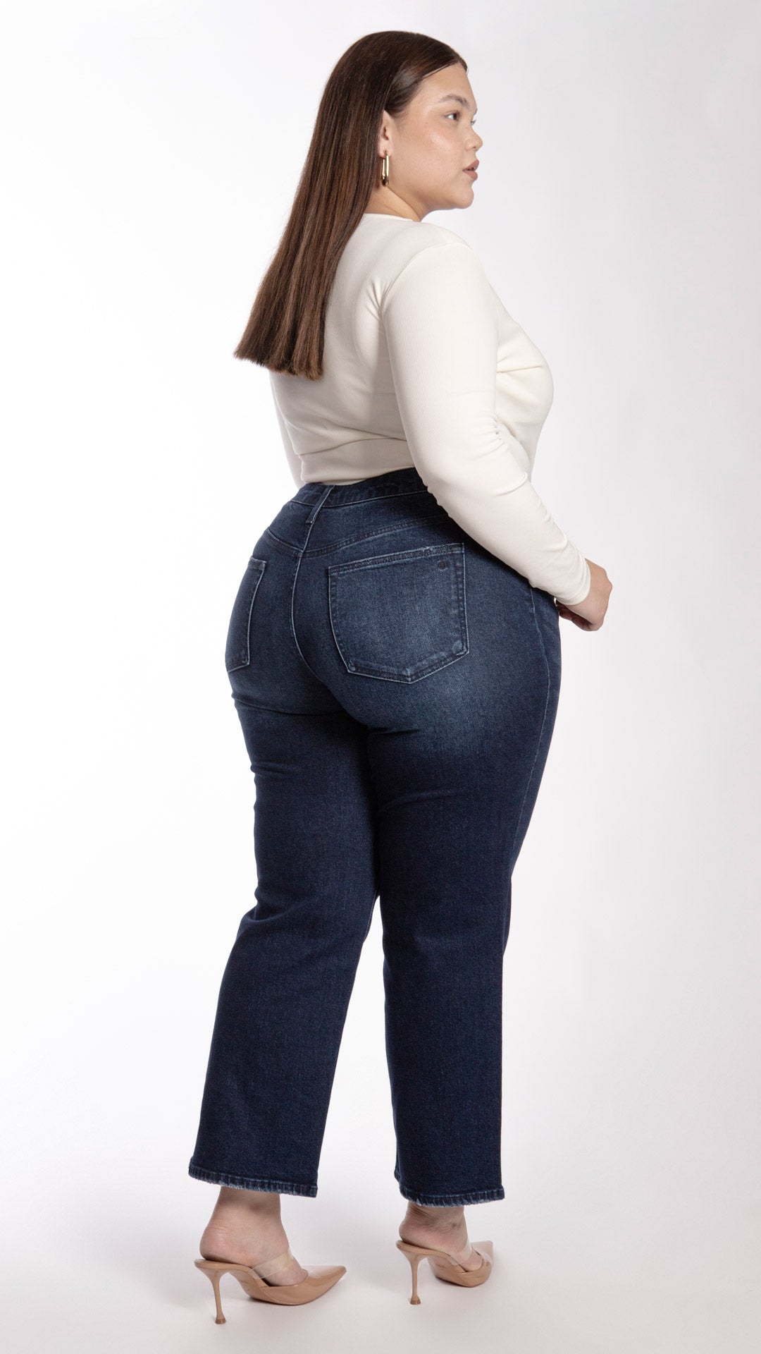 Pantalón Straight Curvy Balam BL7263