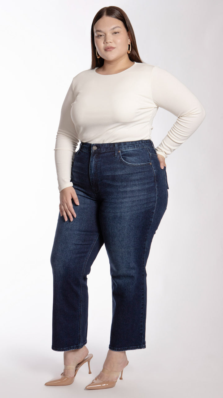 Pantalón Straight Curvy Balam BL7263