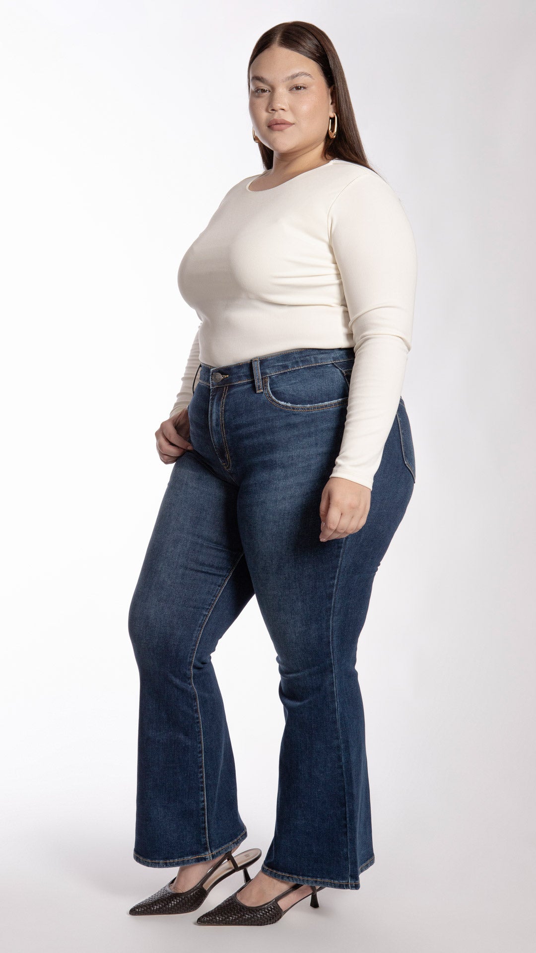 Pantalón Flare Curvy Balam BL7267