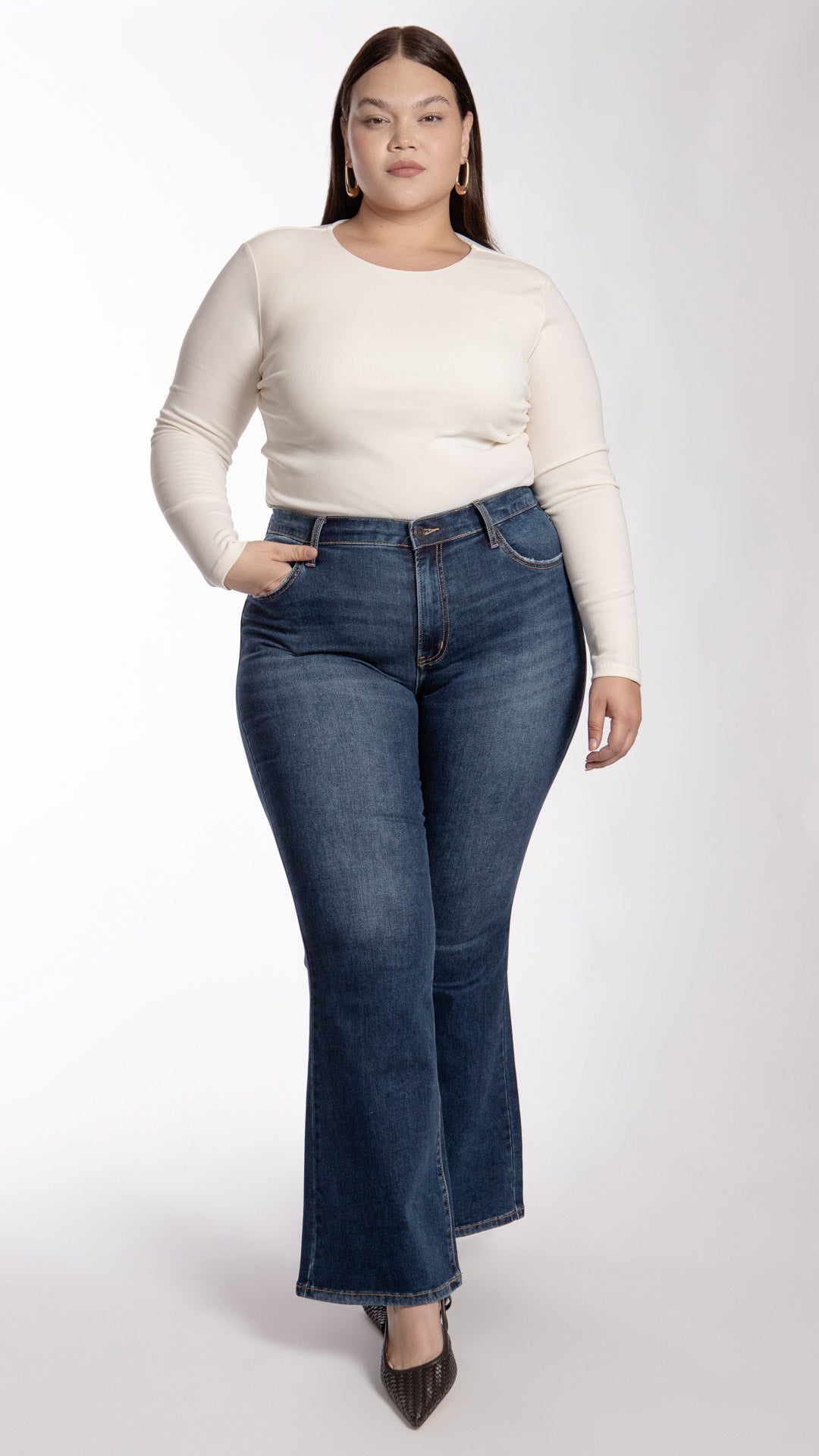 Pantalón Flare Curvy Balam BL7267