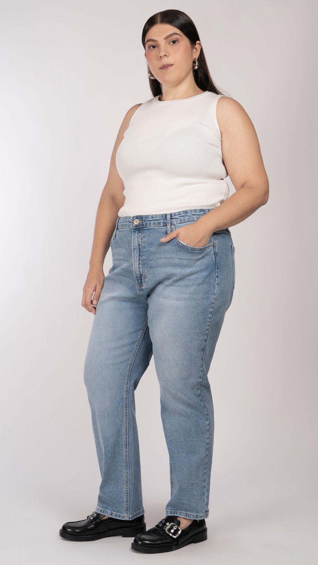 Pantalón Straight Curvy Balam BL7318