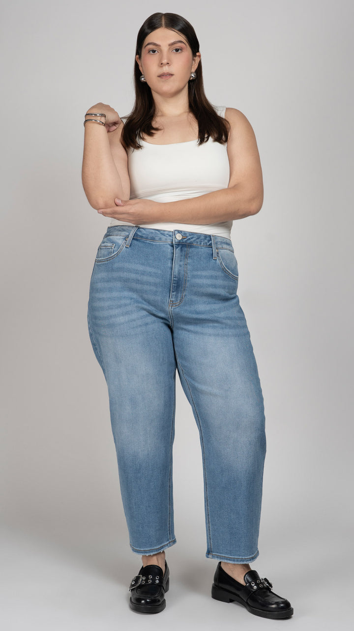 Pantalón Mom Curvy Balam BL7425